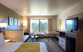 Oxford Suites in Spokane Valley